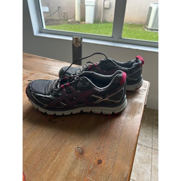 Women’s ASICS gray + pink comfy chunky trendy workout sneaker 9 - Picture 1 of 6